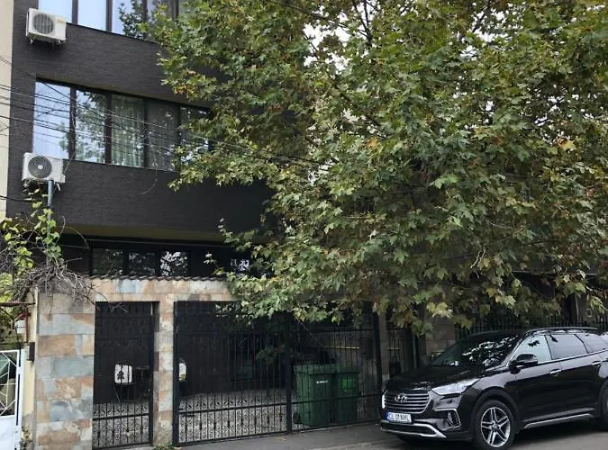 Studio 3* Βουκουρέστι