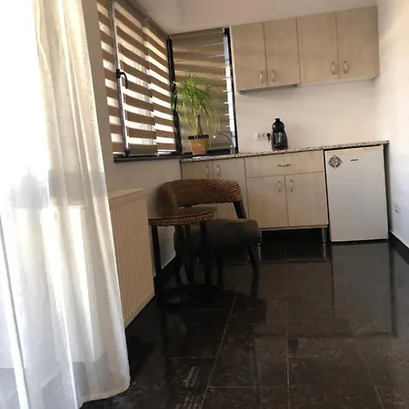 Oda ve Kahvaltı Studio