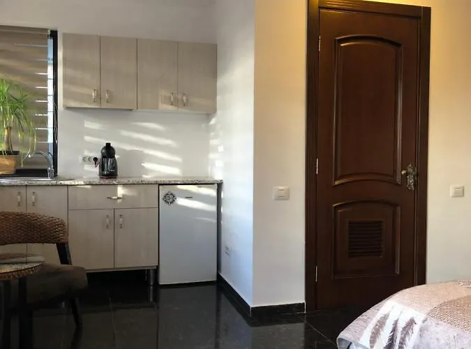 לינה וארוחת בוקר Studio בוקרשט