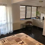 Studio Bed & Breakfast Bucharest